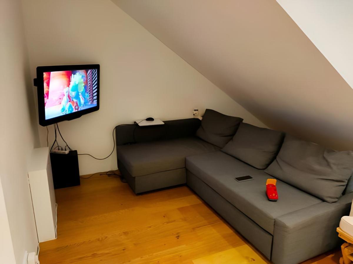 Zimmer 31Qm Inkl. Duschbad Hamburg Luaran gambar
